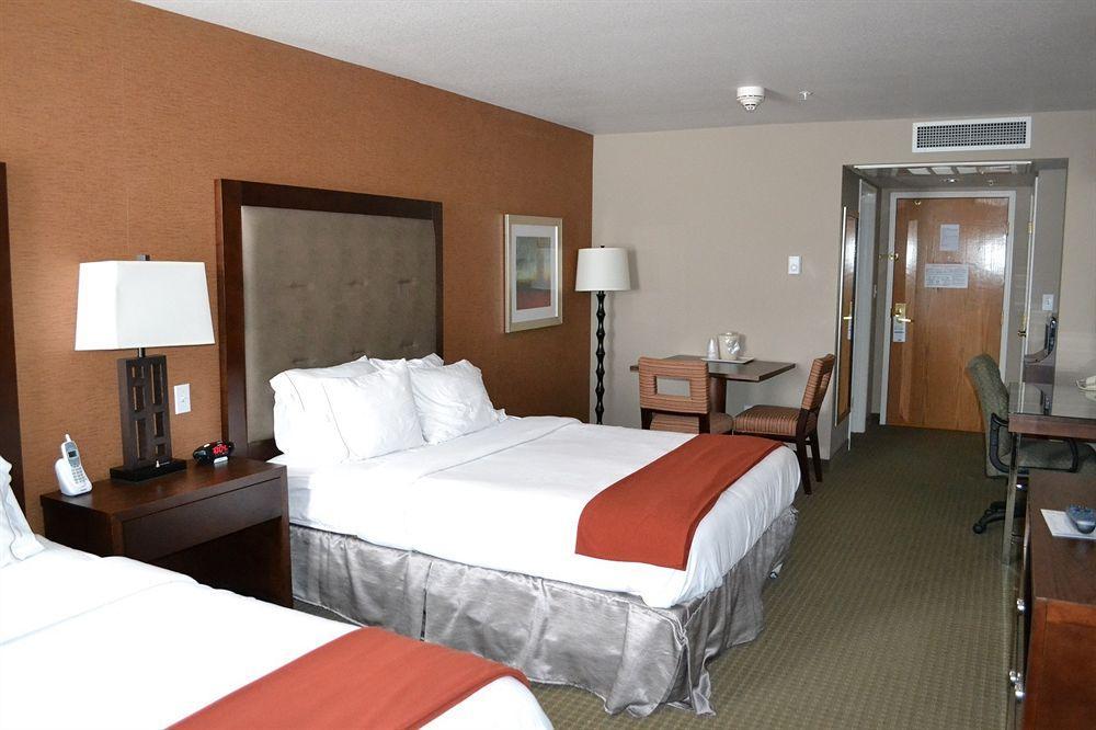 Holiday Inn Express & Suites Bozeman West By Ihg Ngoại thất bức ảnh